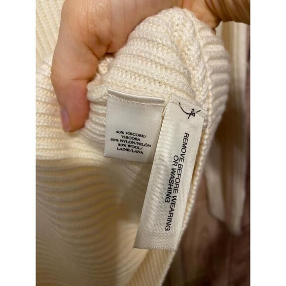 Ann Taylor Small/Petite Crew Neck Sweater NWT Cream Black Embellished Elegant - Picture 10 of 11